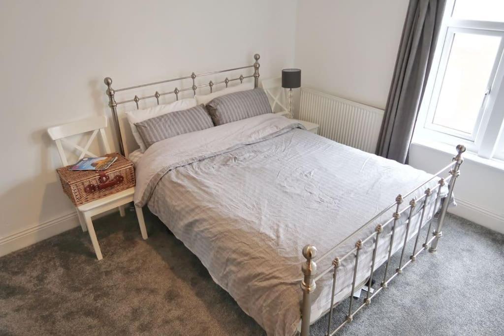 Apartment Castle Manor, 4 Bed Seaside Retreat *